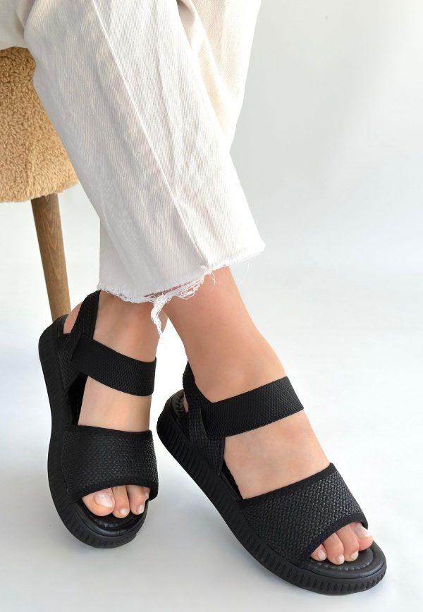 Jake Siyah Hasır Cilt Sandalet